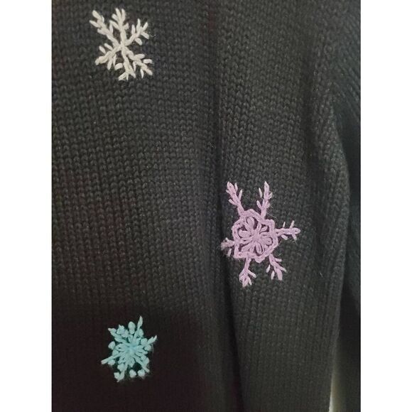 Storybook Knits Vintage Christmas Teddy Bears Ugly Cardigan V Neck Sweater - Picture 14 of 14